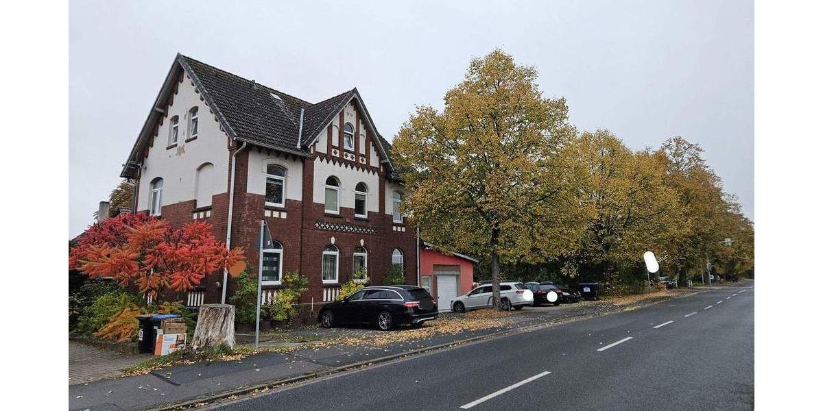 16-Raum-Mehrfamilienhaus mit großem Grundstück(inkl. Anbau uvm)BAUGENEHMIGUNG 5 Wohnungen 1 zimmer