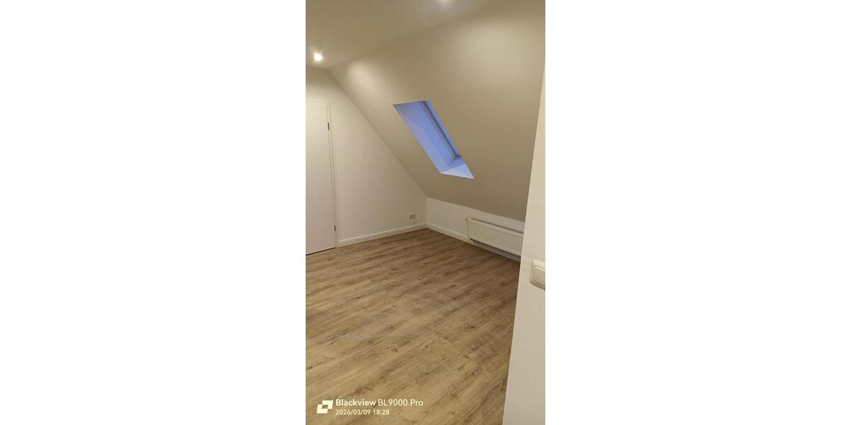 Dachgeschoßwohnung Lübeck Sankt Lorenz Nord - 2 Zimmer, 57 m&sup2;, 600&euro; | Angebot:25477190