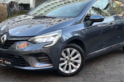 Renault Clio 37.100 km 14.999 &euro; München 81677