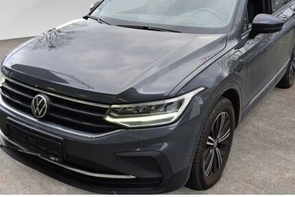 VW Tiguan 48.752 km 26.670 &euro; Lemgo 32657