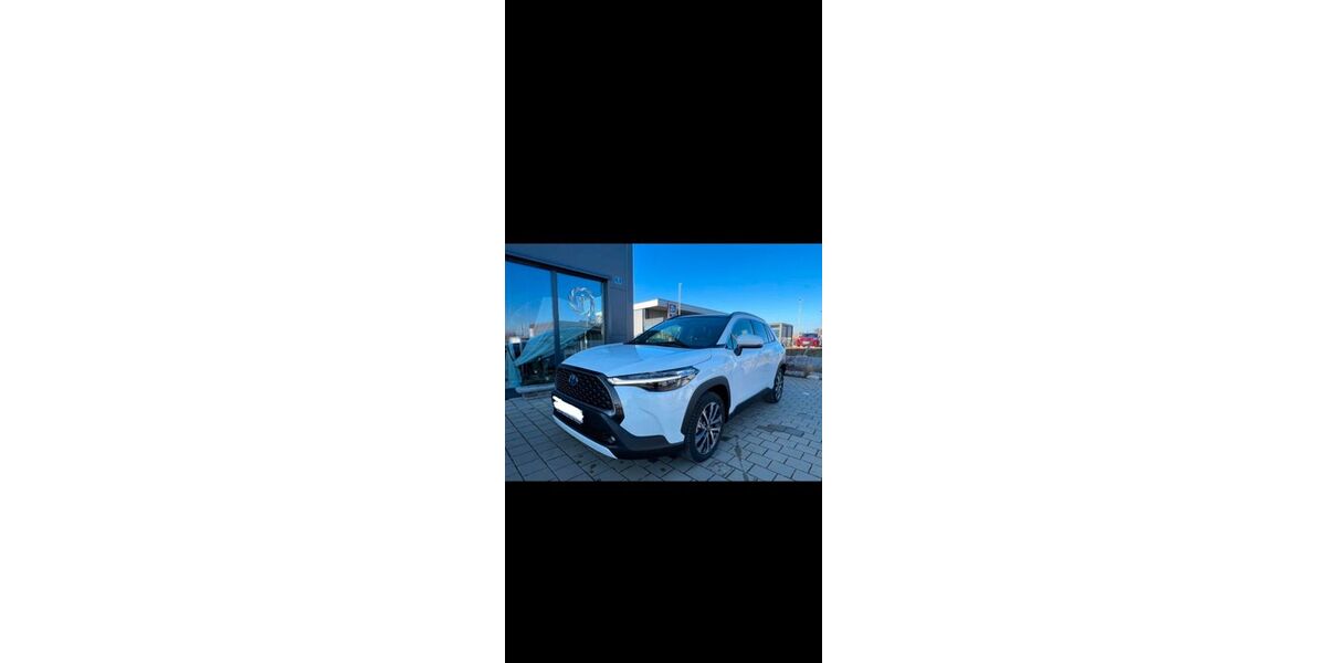 Toyota Corolla Cross 41.000 km 31.500 &euro; Fürth 90768