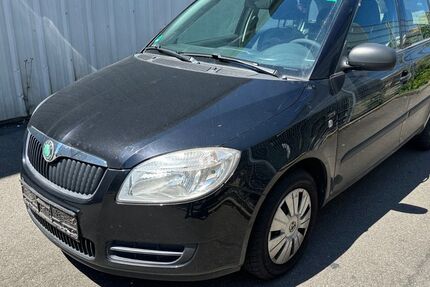 Skoda Fabia 212.000 km 2.490 &euro; Böblingen 71034