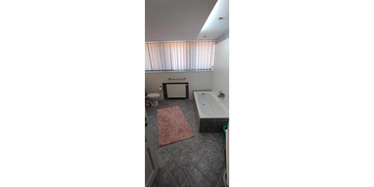 Maisonettenwohnung Essen (Oldenburg) - 7 Zimmer, 200 m&sup2;, 249.500&euro; | Angebot:23702848