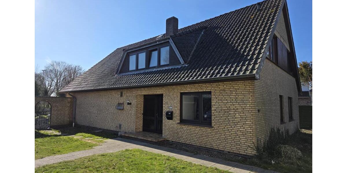 Einfamilienhaus Stuhr - 7 Zimmer, 200 m&sup2;, 1.500&euro; | Angebot:25882466