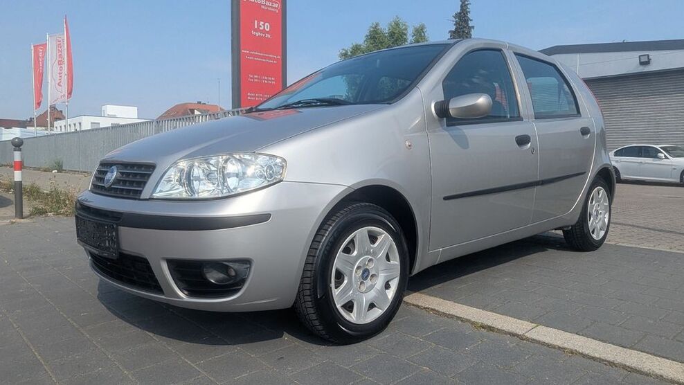 Fiat Punto 38.000 km 2.490 € Nürnberg 90431
