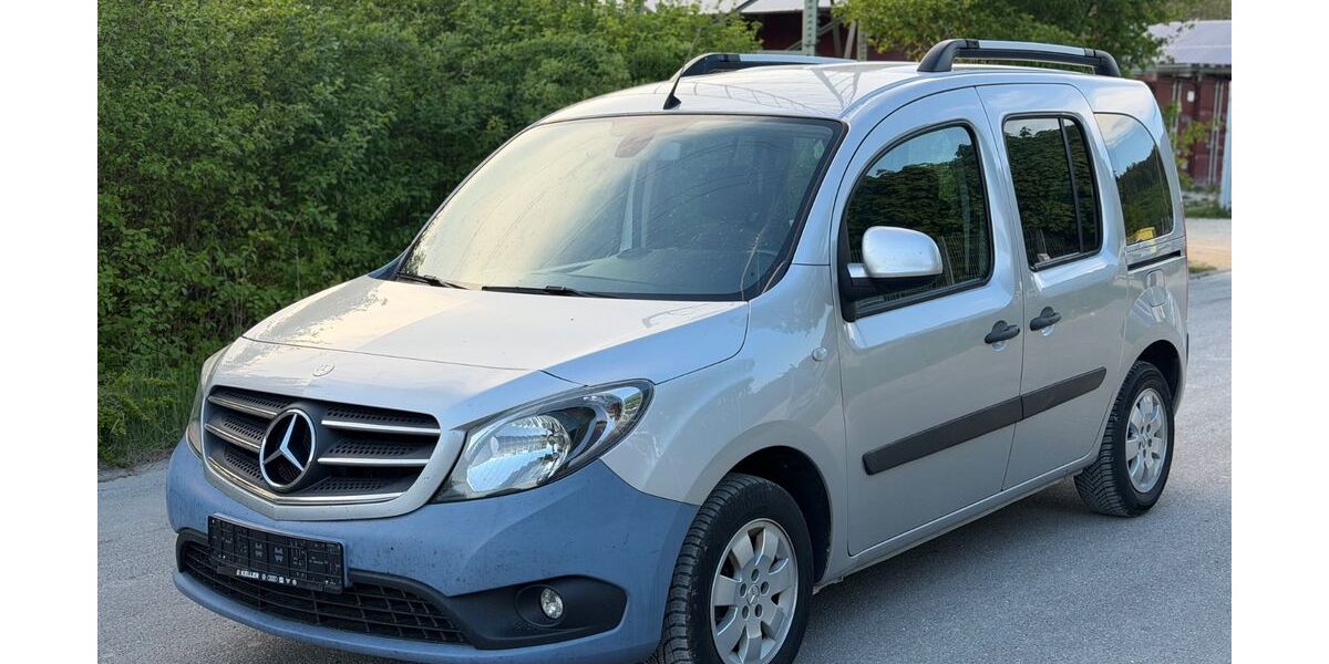 Mercedes-Benz Citan 216.000 km 6.750 &euro; Strassberg 72479