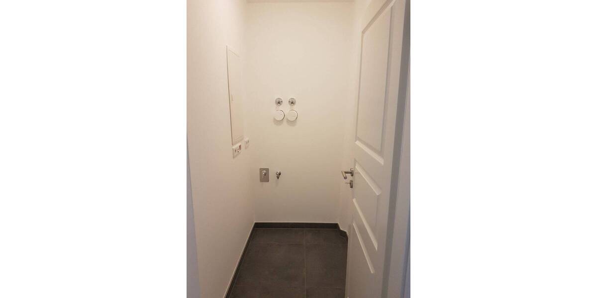 Etagenwohnung Arnstadt - 3 Zimmer, 90 m&sup2;, 200.000&euro; | Angebot:25745781