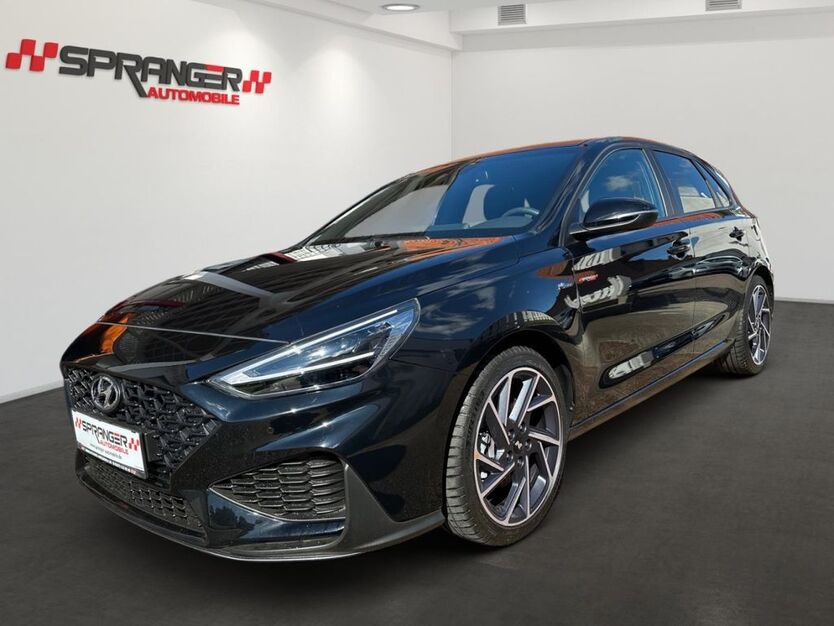i30