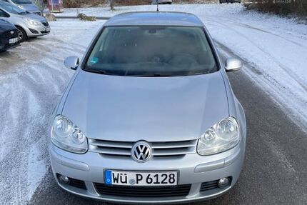 VW Golf 156.045 km 3.650 &euro; Waldbüttelbrunn 97297