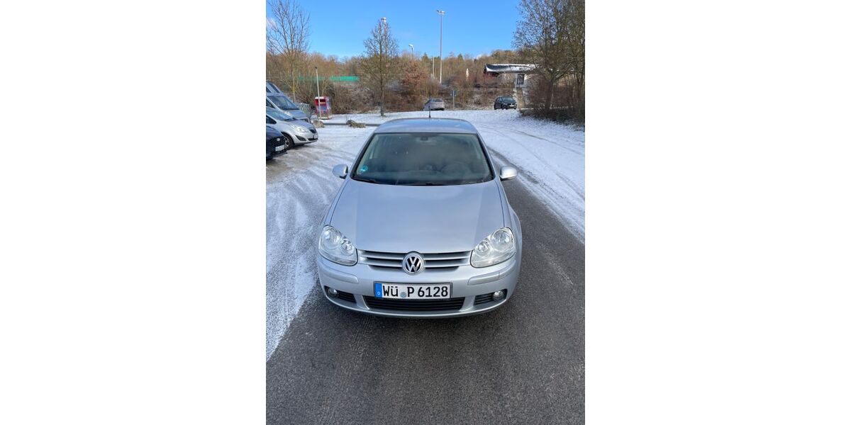 VW Golf 156.045 km 3.650 &euro; Waldbüttelbrunn 97297
