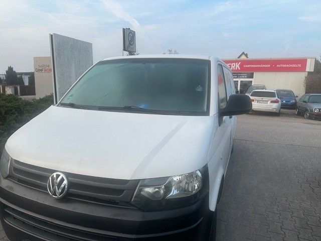 VW T5 Transporter 236.000 km 7.400 &euro; Halle/Saale 06116