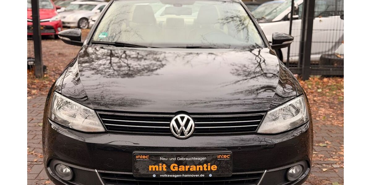 VW Jetta 145.000 km 7.400 € Berlin 12347