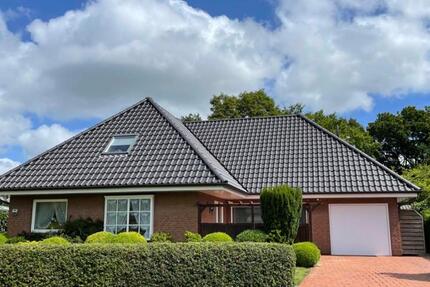 Haus Husum - 7 Zimmer, 181 m&sup2;, 1.790&euro; | Angebot:26563609