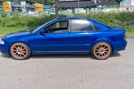 Audi A4 234.000 km 22.000 &euro; Hasel 79686