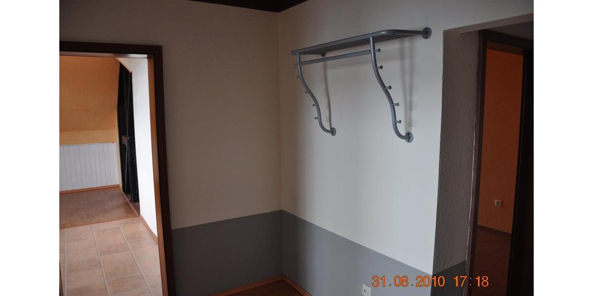 Dachgeschoßwohnung Barsinghausen - 2.5 Zimmer, 74 m&sup2;, 573&euro; | Angebot:26365373