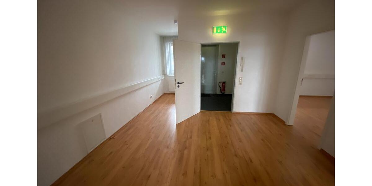 Gewerbeobjekt Bad Neustadt an der Saale - 913&euro; | Angebot:25148400