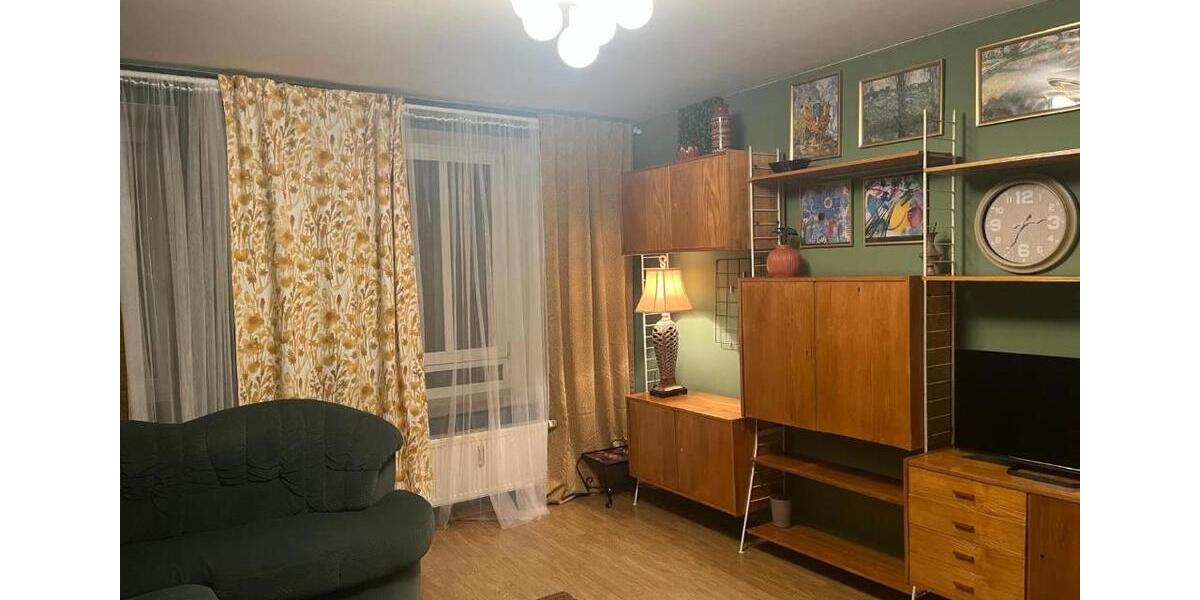 Etagenwohnung Zwickau - 2 Zimmer, 49 m&sup2;, 36.000&euro; | Angebot:26770734
