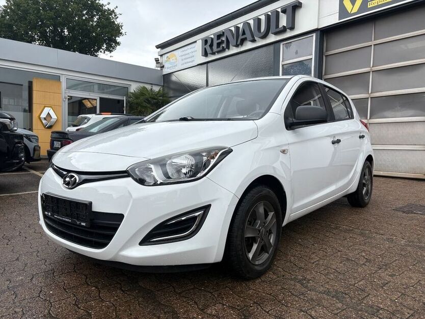 i20