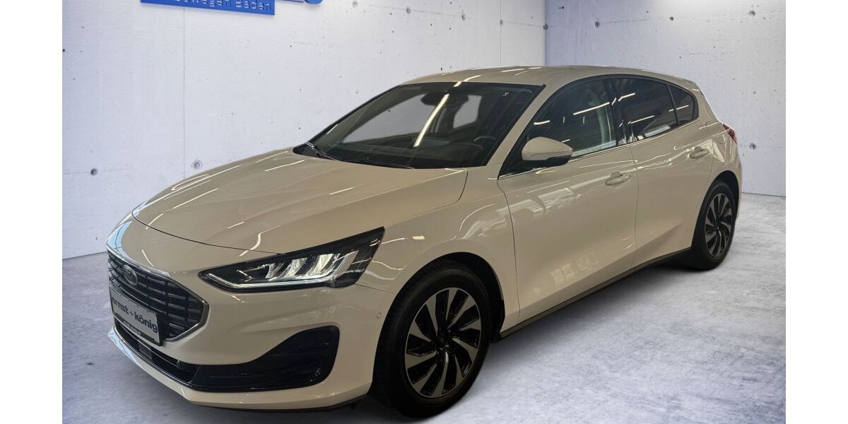 Ford Focus 12.100 km 22.490 &euro; Freiburg 79111