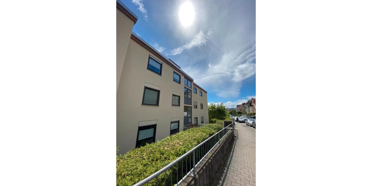 Etagenwohnung Pforzheim Nordstadt - 3 Zimmer, 85 m&sup2;, 250.000&euro; | Angebot:27072491