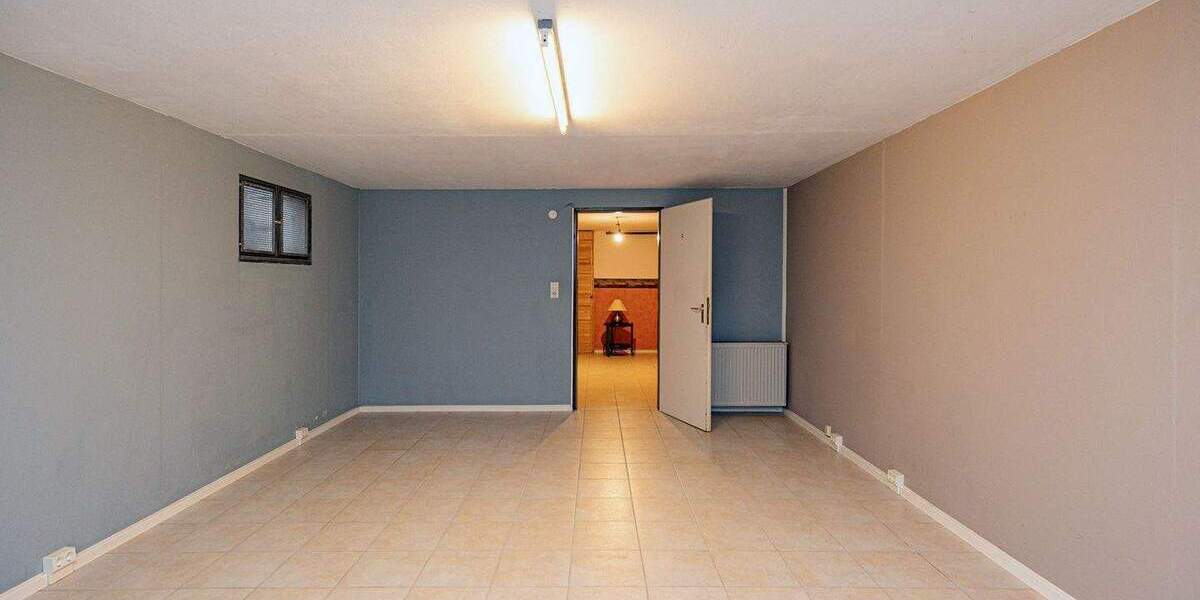 Großzügig, ruhig & voller Möglichkeiten - Ihr gepflegter Bungalow in Schloß Holte-Stukenbrock 4 zimmer