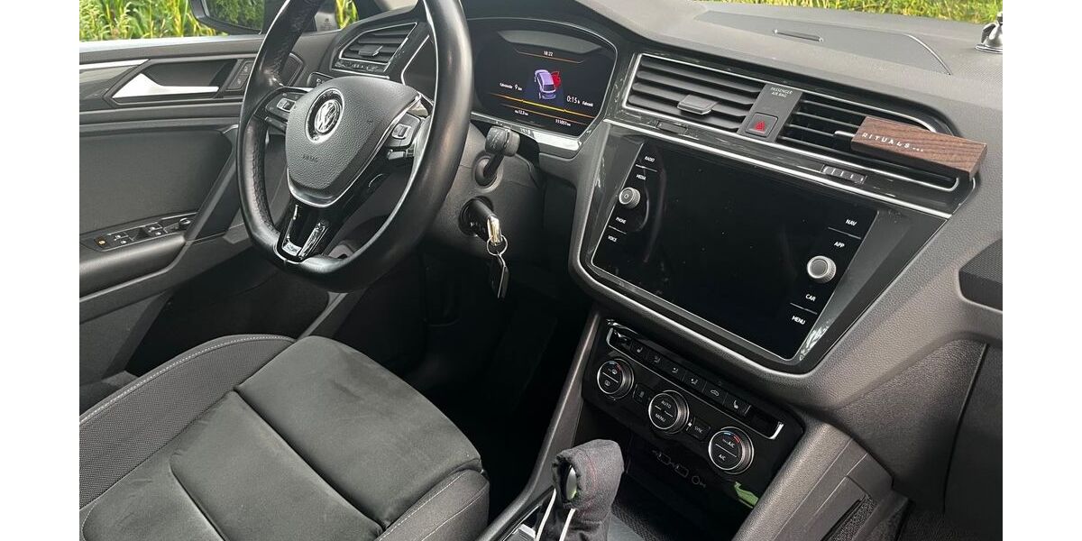 VW Tiguan 113.000 km 22.500 &euro; Schapen 48480