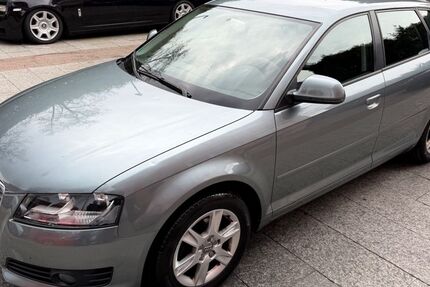 Audi A3 278.000 km 2.490 &euro; München 81827