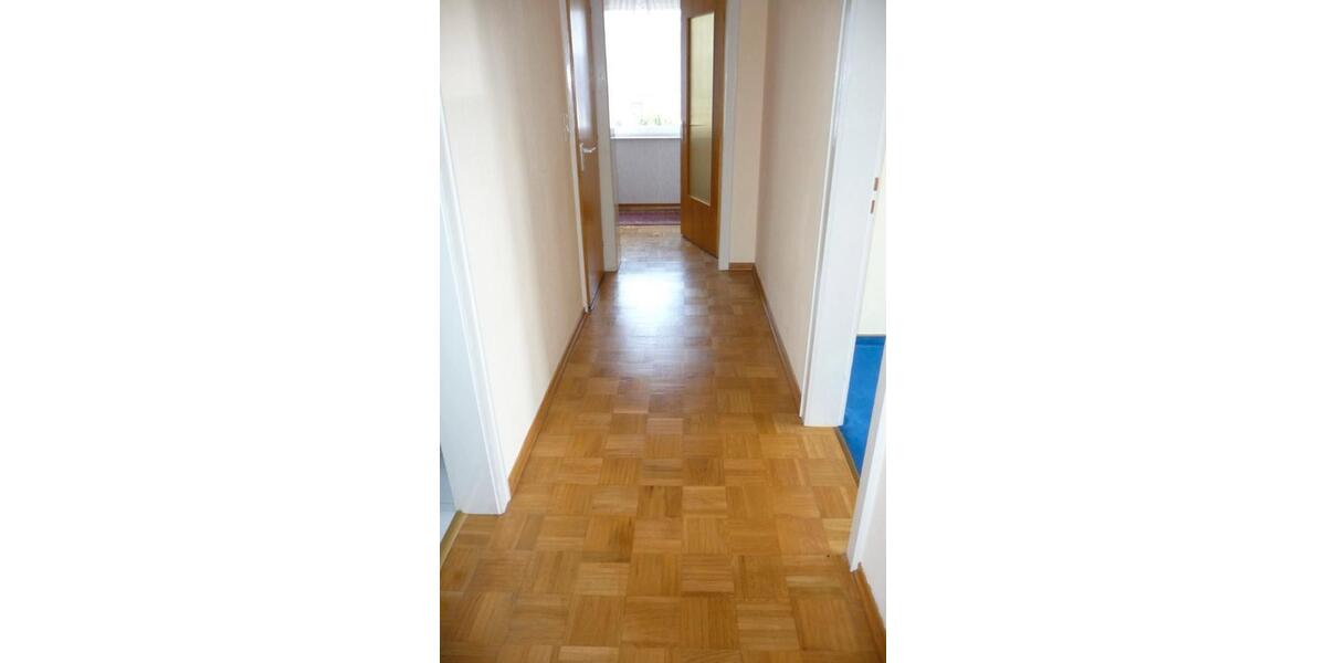 Dachgeschoßwohnung Winsen (Luhe) - 3.5 Zimmer, 63 m&sup2;, 810&euro; | Angebot:25825494