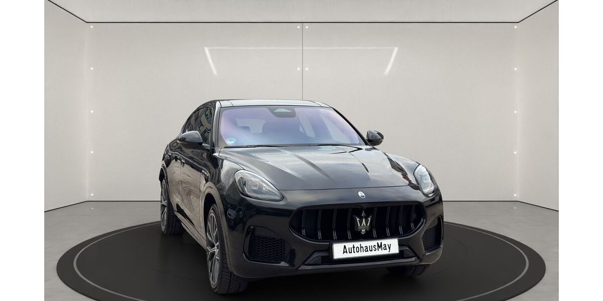 Maserati Grecale 33.616 km 59.950 &euro; Köln 50674