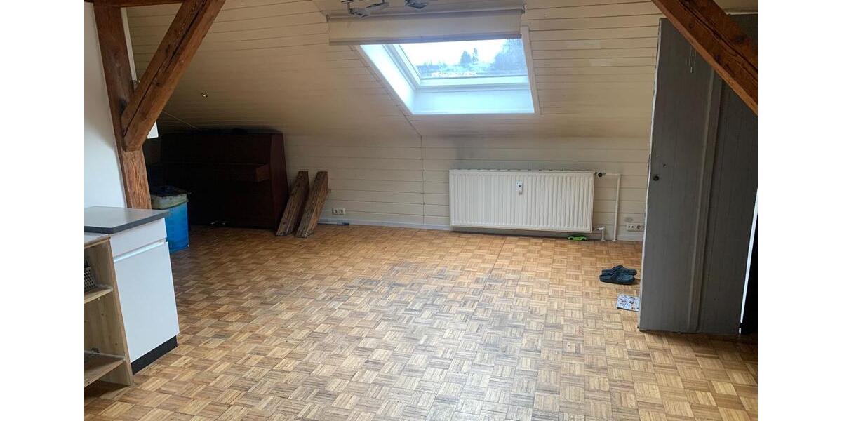 Dachgeschoßwohnung Peißenberg - 2.5 Zimmer, 65 m&sup2;, 860&euro; | Angebot:26041338