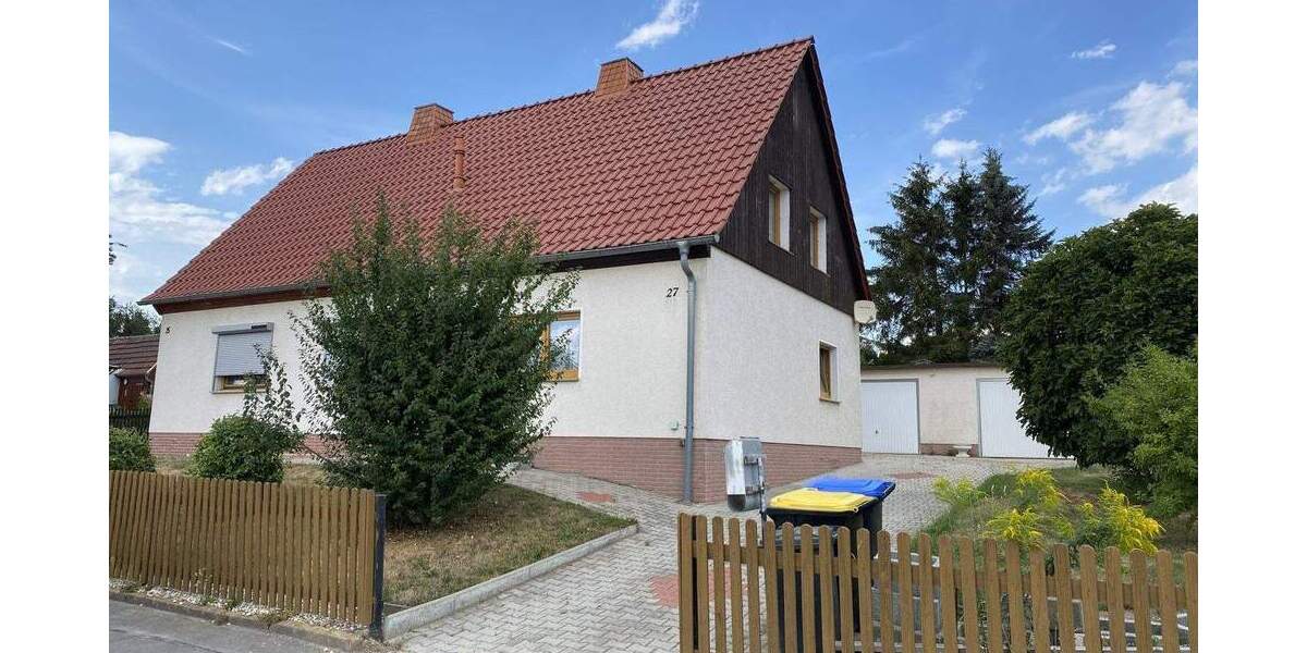 Doppelhaushälfte Zwickau Auerbach - 3 Zimmer, 77 m&sup2;, 165.000&euro; | Angebot:24975010