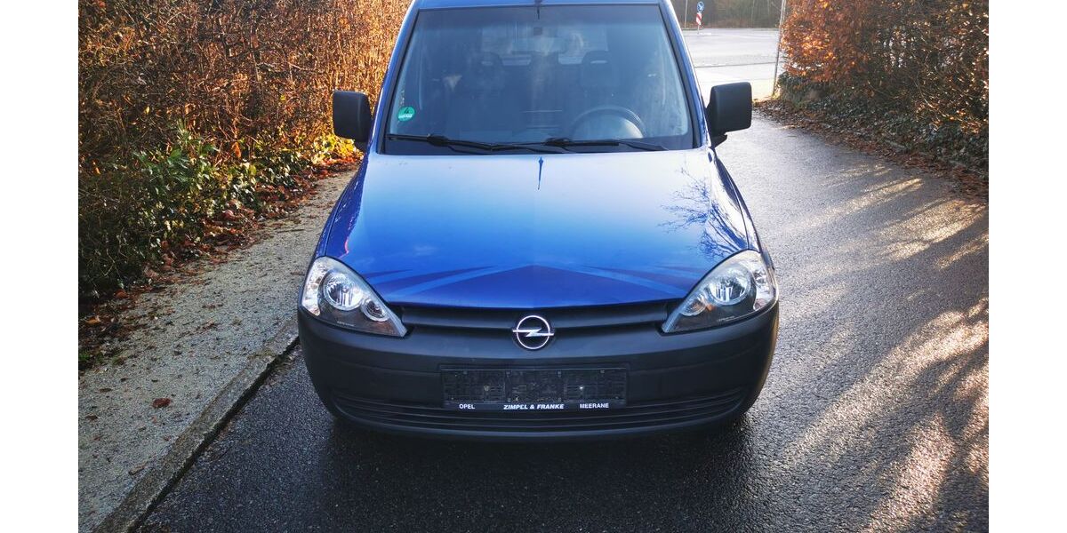 Opel Combo 208.000 km 3.300 &euro; Großräschen 01983