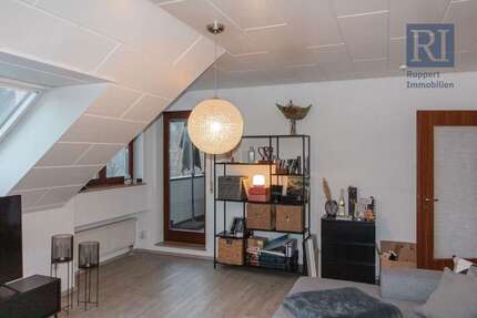 Wohnung Ochsenfurt - 3 Zimmer, 80 m&sup2;, 215.000&euro; | Angebot:25102781