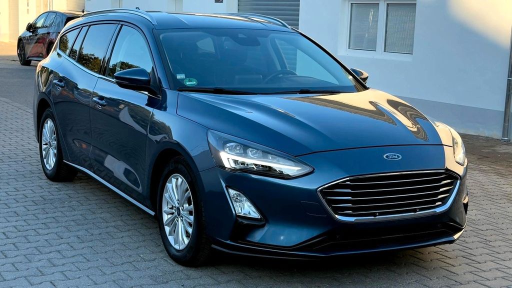 Ford Focus 107.299 km 16.590 &euro; Siegburg 53721