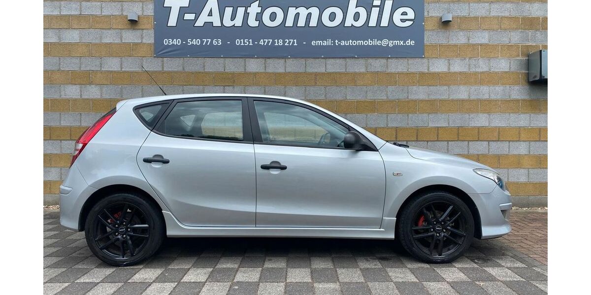 Hyundai i30 96.466 km 5.499 &euro; Dessau-Roßlau 06847
