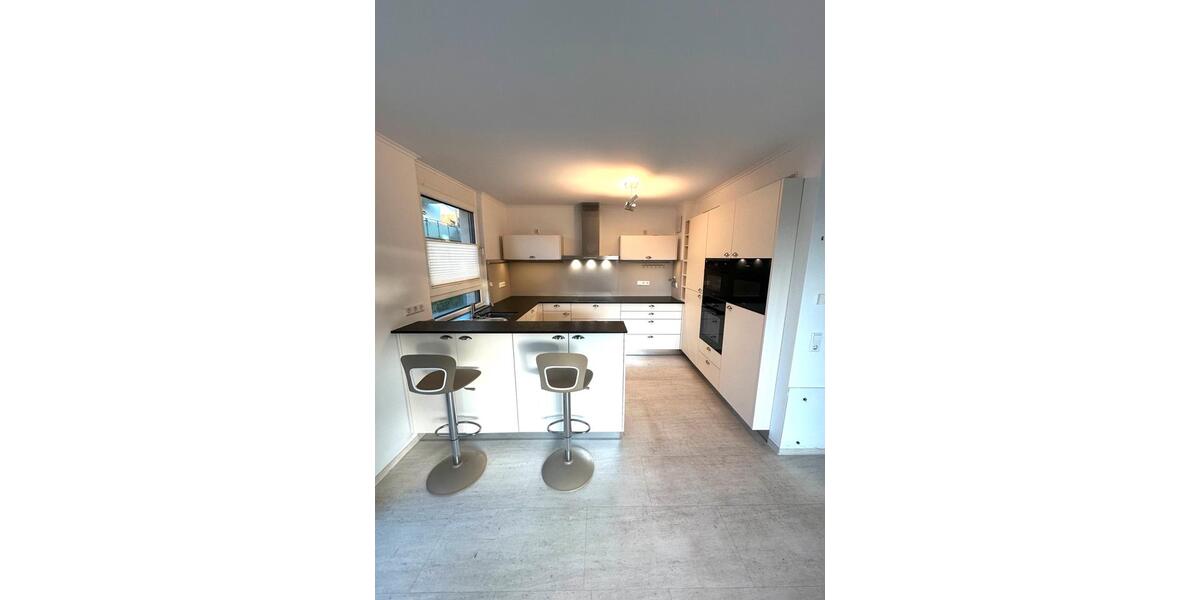 Erdgeschoßwohnung Gundelfingen - 3 Zimmer, 101 m&sup2;, 1.700&euro; | Angebot:26315096