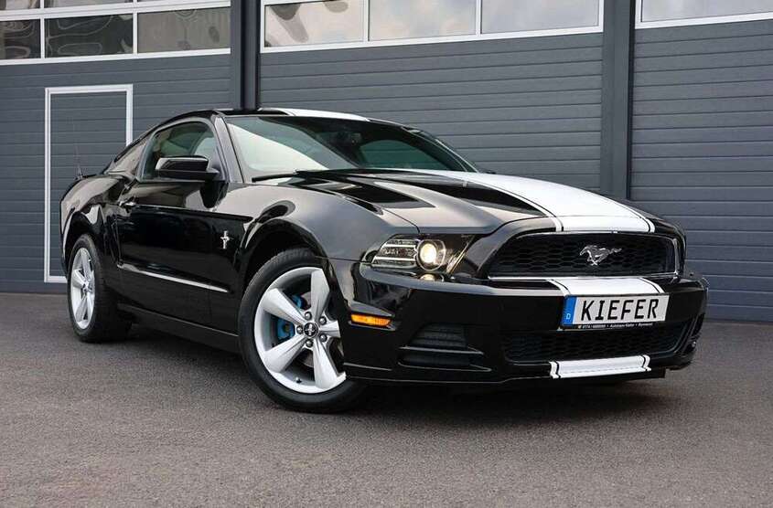 Ford Mustang 121.303 km 19.800 € Rennerod 56744