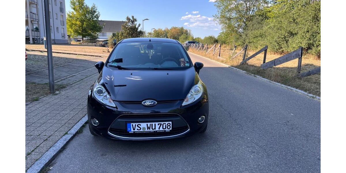 Ford Fiesta 172.648 km 5.900 &euro; Villingen Schwenningen 78052