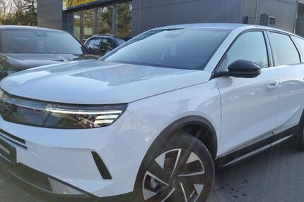 Opel Grandland (X) 2.300 km 31.780 &euro; Potsdam 14480