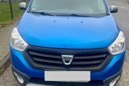 Dacia Lodgy 112.500 km 7.490 € Berg 53505