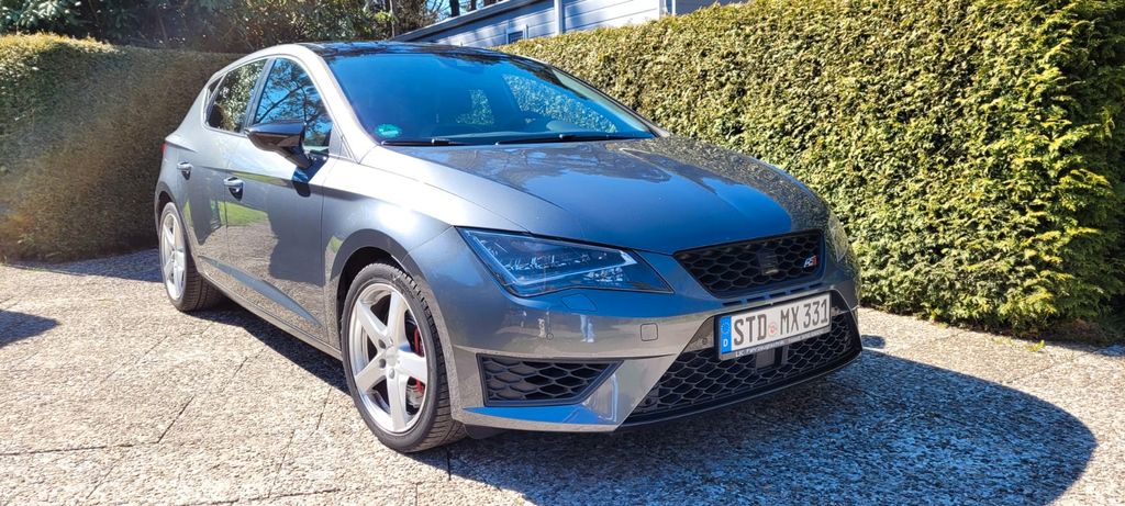 Seat Leon 101.500 km 18.000 &euro; Heidenau 21258