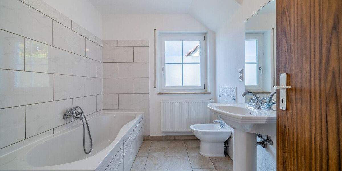 Einfamilienhaus Kaufering - 5 Zimmer, 180 m&sup2;, 888.000&euro; | Angebot:25665572