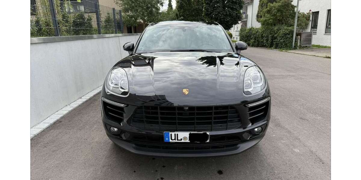 Porsche Macan 105.000 km 36.490 &euro; Ulm 89077