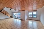 Dachgeschoßwohnung Cuxhaven - 2.5 Zimmer, 135 m&sup2;, 949&euro; | Angebot:26004700