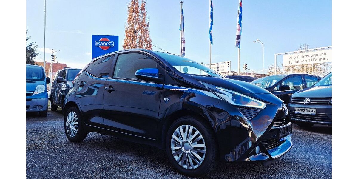 Toyota Aygo (X) 84.486 km 9.990 &euro; Neubrandenburg an der A20 17034