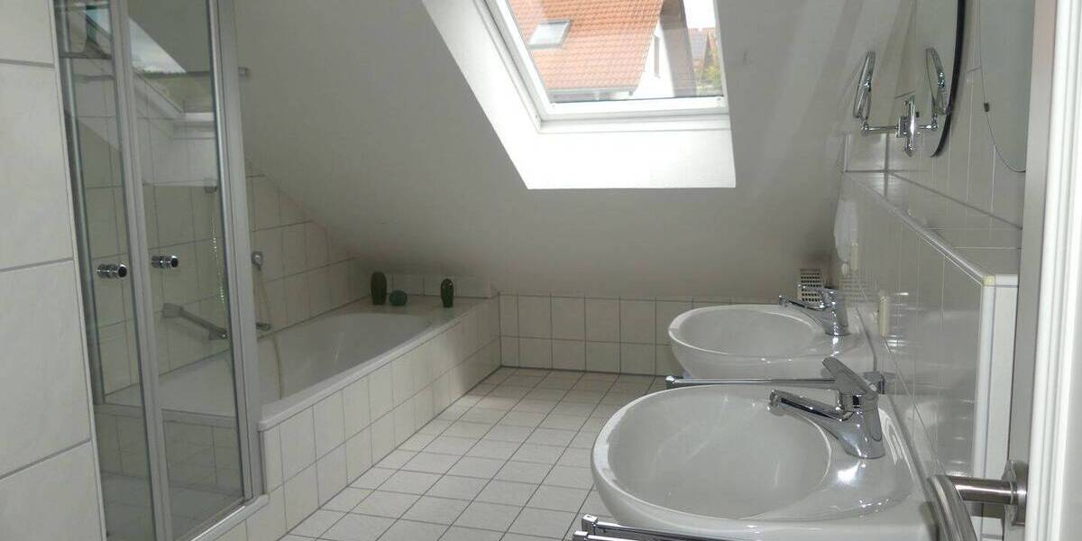 Doppelhaushälfte Scheer - 6 Zimmer, 114 m&sup2;, 374.000&euro; | Angebot:26730843