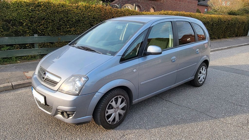 Opel Meriva 94.000 km 3.680 &euro; Eutin 23701