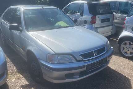 Honda Civic 145.000 km 2.150 &euro; Freiburg 79115