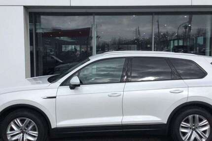 VW Touareg 80.000 km 39.990 &euro; Niebüll 25899