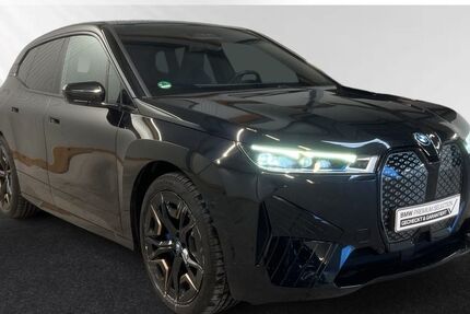 BMW iX 39.085 km 48.790 € Wesel 46485